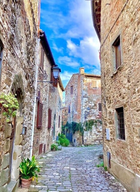 a street in Montefioralle in Tuscany