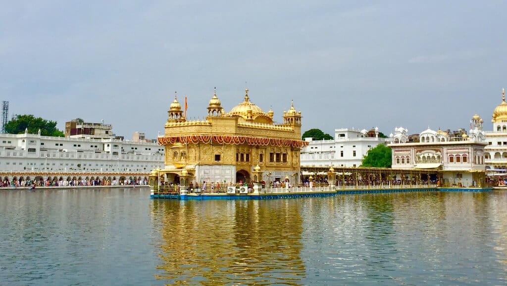 Visiting the Golden Temple in Amritsar India