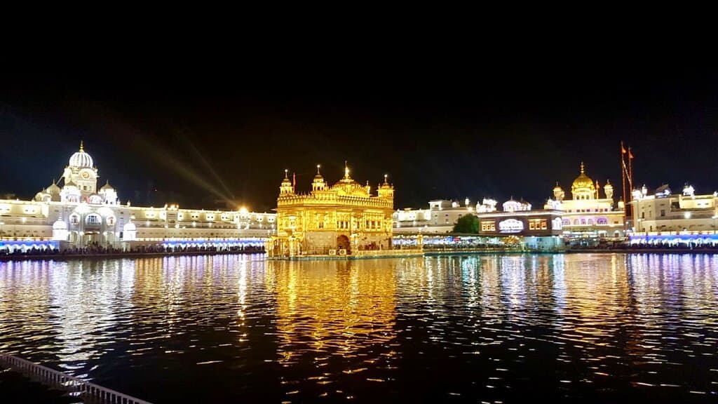 the Golden Temple lit up at night