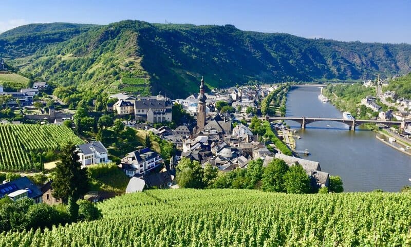Things to do in Cochem - a view of the town of Cochem from the castle