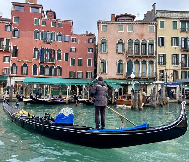 Typical Venice gondola 