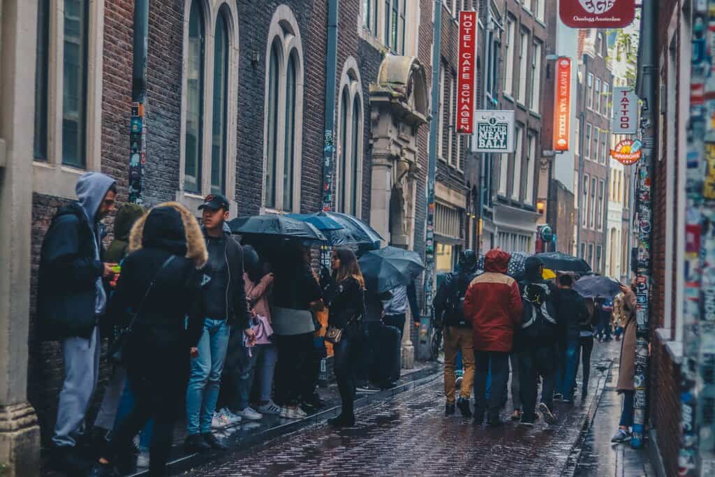 Amsterdam steel in the rain - Amsterdam travel tips