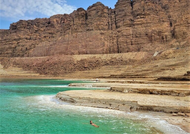 The Dead Sea on a Budget - Swimming on Jordan's side for free