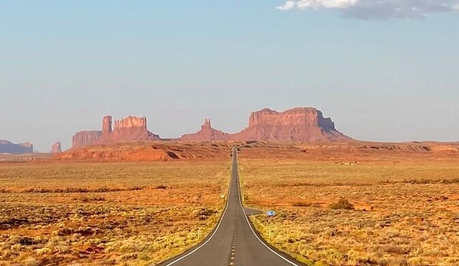 Monument Valley Utah - the view from Forrest Gump Point