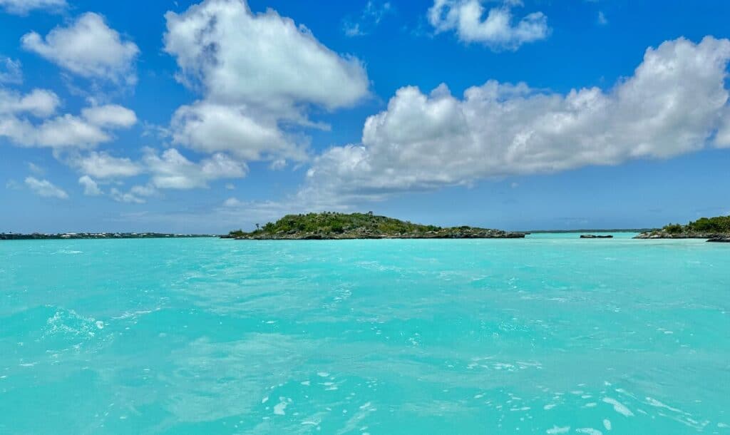 Chalk Sound National Park in Turks and Caicos