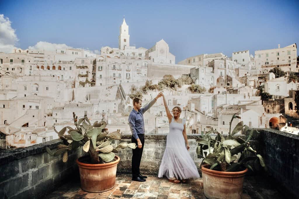 Chris Heckmann and Nimarta Bawa having a photoshoot in Matera